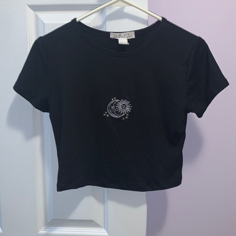 Black moon and sun crop top